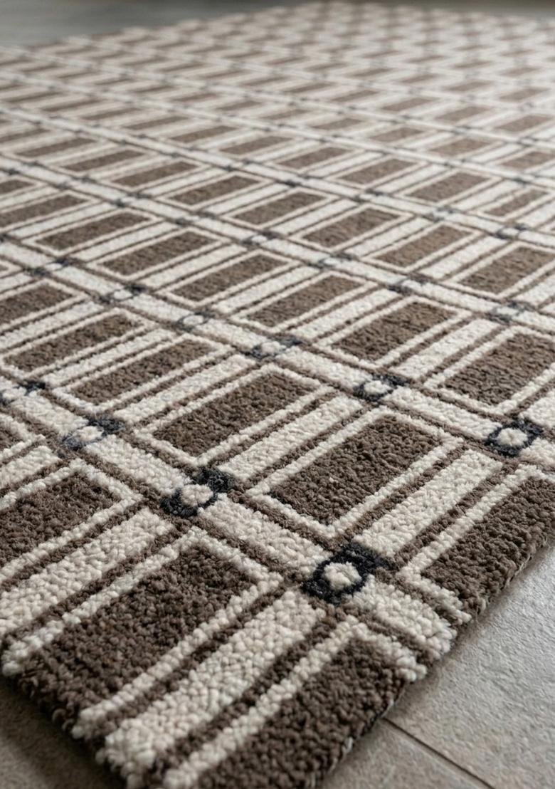 Saffron Rugs Hand Tufted Warm Taupe Brown Geometric Contemporary Rectangular Wool Area Rug - Indya