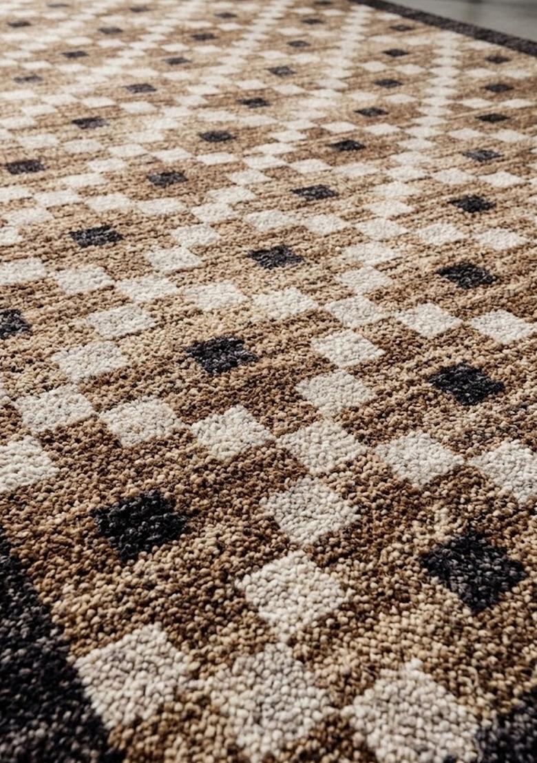 Saffron Rugs Hand Tufted Brown Tan Checkered Transitional Rectangular Wool Area Rug - Indya