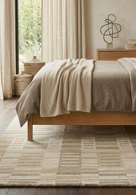 Saffron Rugs Hand Tufted Beige  Contemporary Rectangular Wool Area Rug