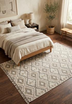 Saffron Rugs Flat Woven Ivory  Bohemian Rectangular Wool Area Rug