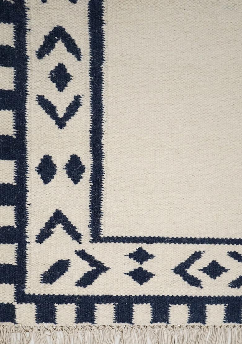 Saffron Rugs Flat Woven Ivory Geometric Bohemian Rectangular Wool Area Rug - Indya