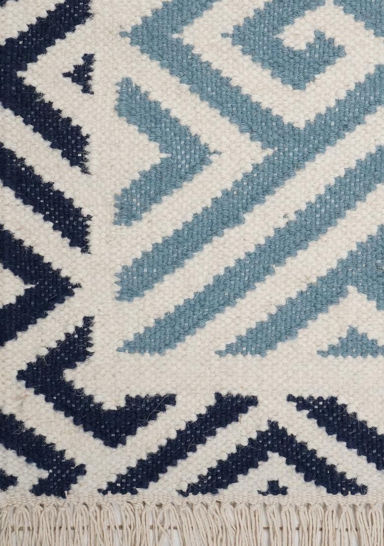 Saffron Rugs Flat Woven Blue and Ivory Geometric Bohemian Rectangular Wool Area Rug - Indya