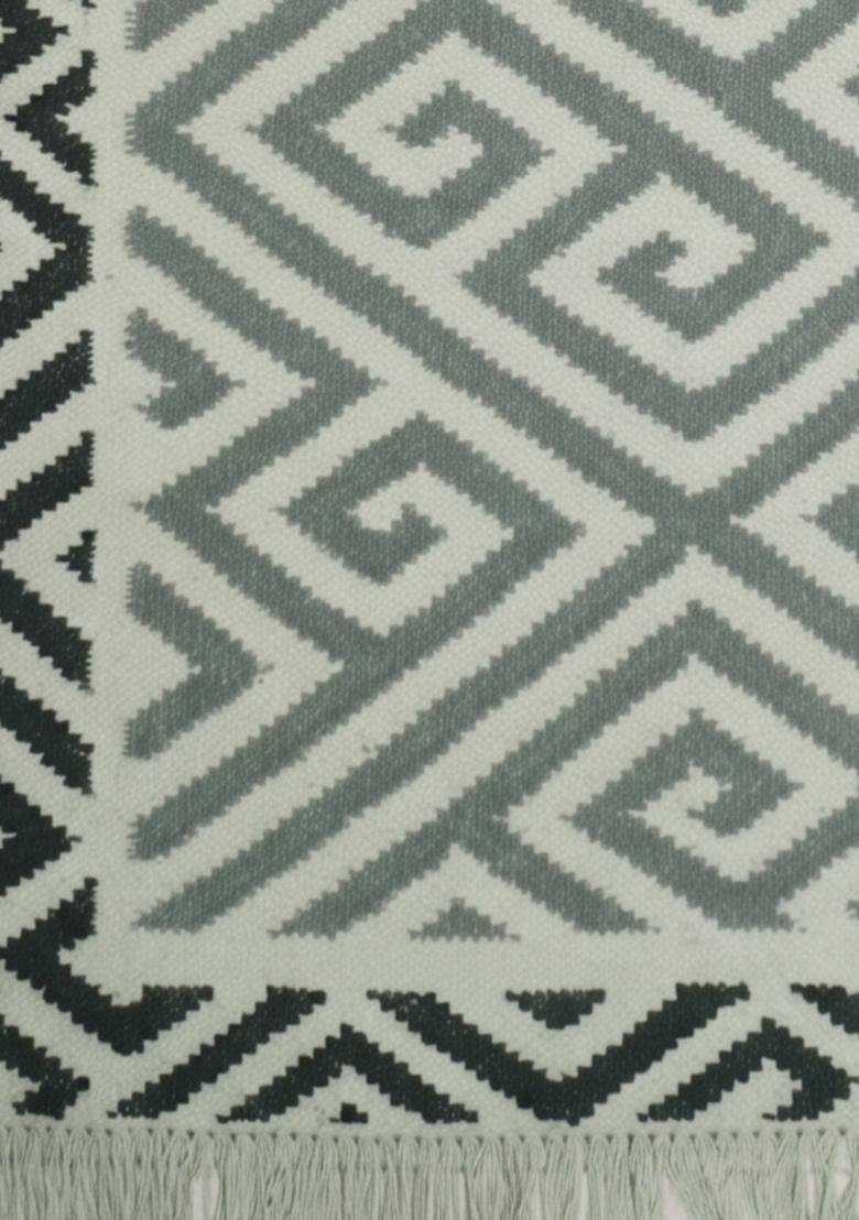Saffron Rugs Flat Woven Grey Geometric Bohemian Rectangular Wool Area Rug - Indya