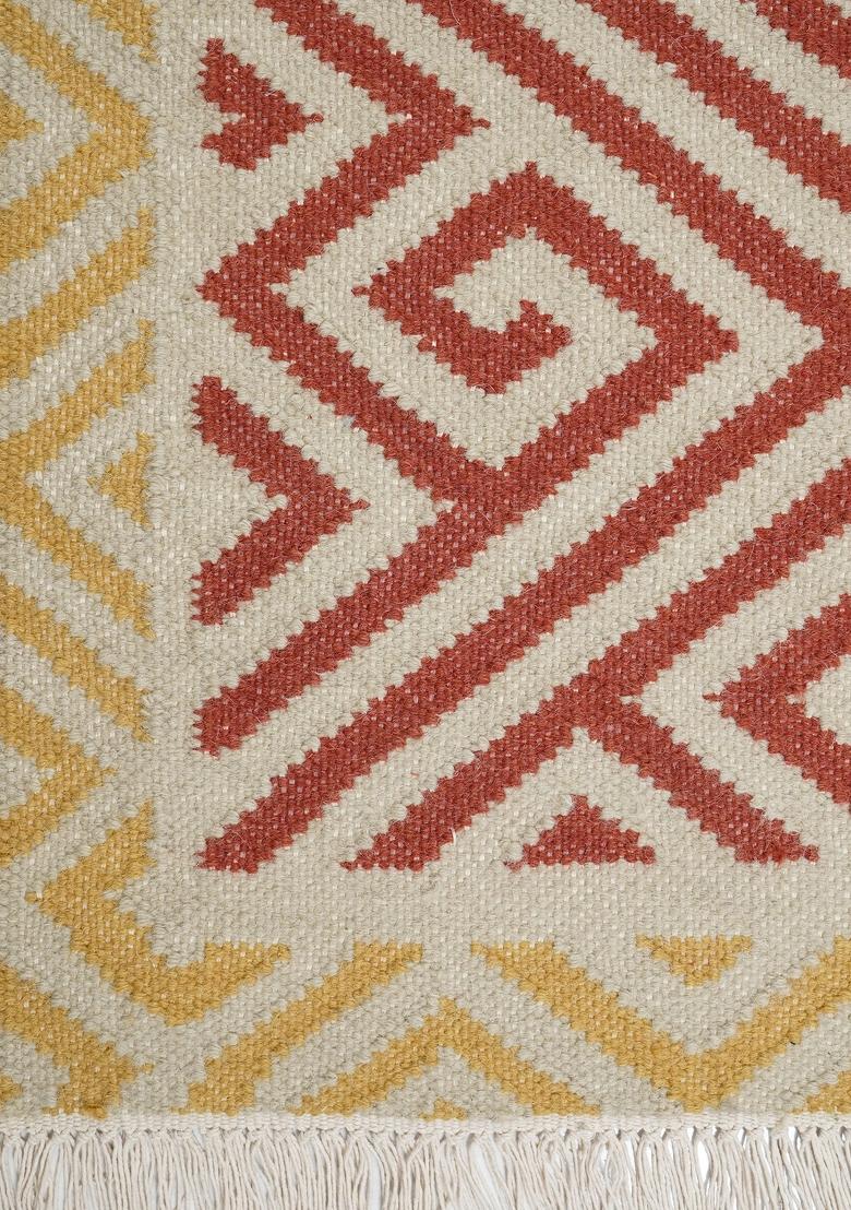Saffron Rugs Flat Woven Terracotta Geometric Bohemian Rectangular Wool Area Rug - Indya