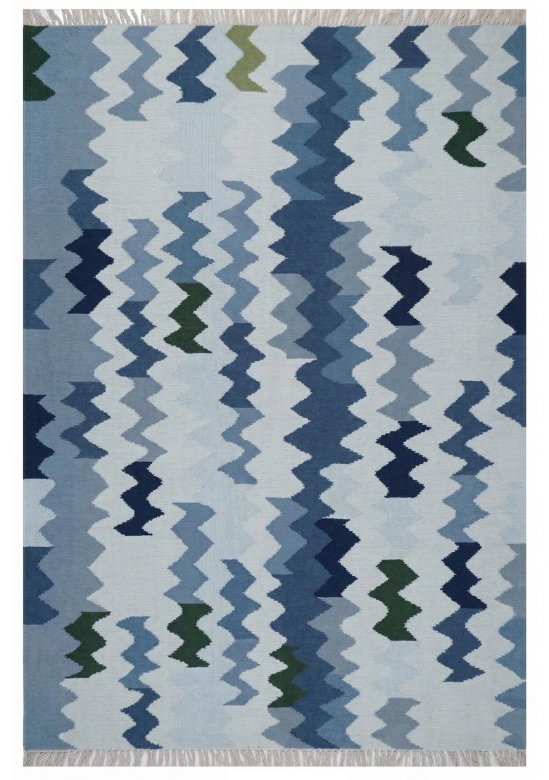 Saffron Rugs Flat Woven Blue Chevron Bohemian Rectangular Wool Area Rug - Indya