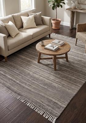 Saffron Rugs Hand Tufted Dusty Silver  Contemporary Rectangular Wool Area Rug