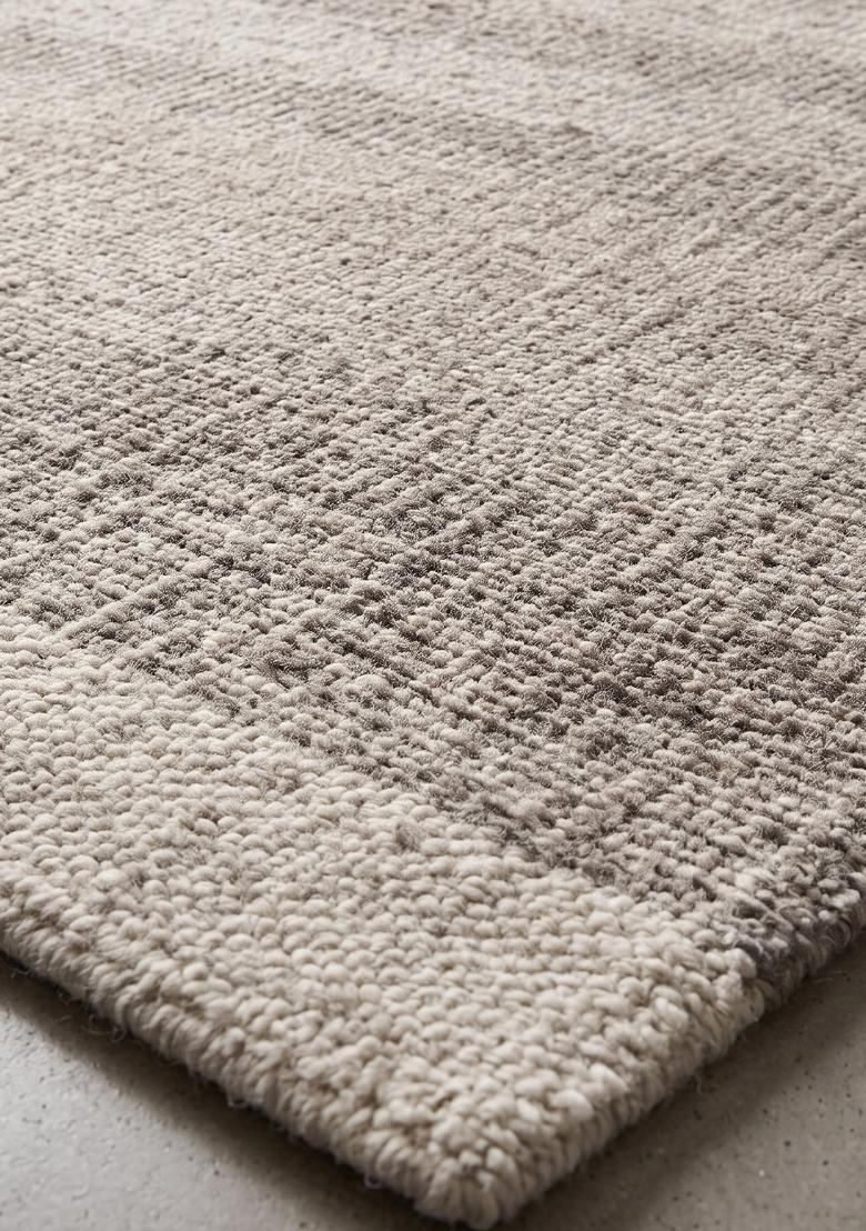 Saffron Rugs Hand Tufted Taupe Solid Contemporary Rectangular Wool Area Rug - Indya