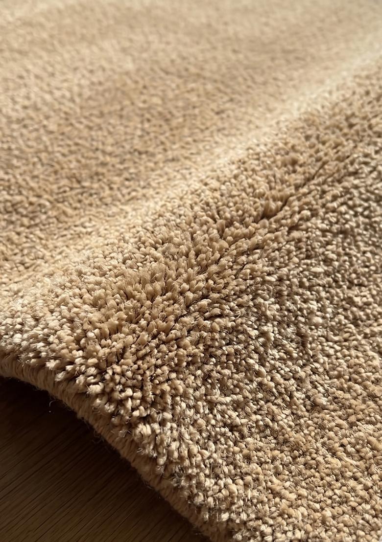 Saffron Rugs Hand Tufted Butter Tan Solid Modern Rectangular Wool Area Rug - Indya