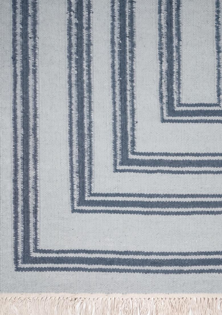 Saffron Rugs Flat Woven Light Blue Grey Geometric Bohemian Rectangular Wool Area Rug - Indya