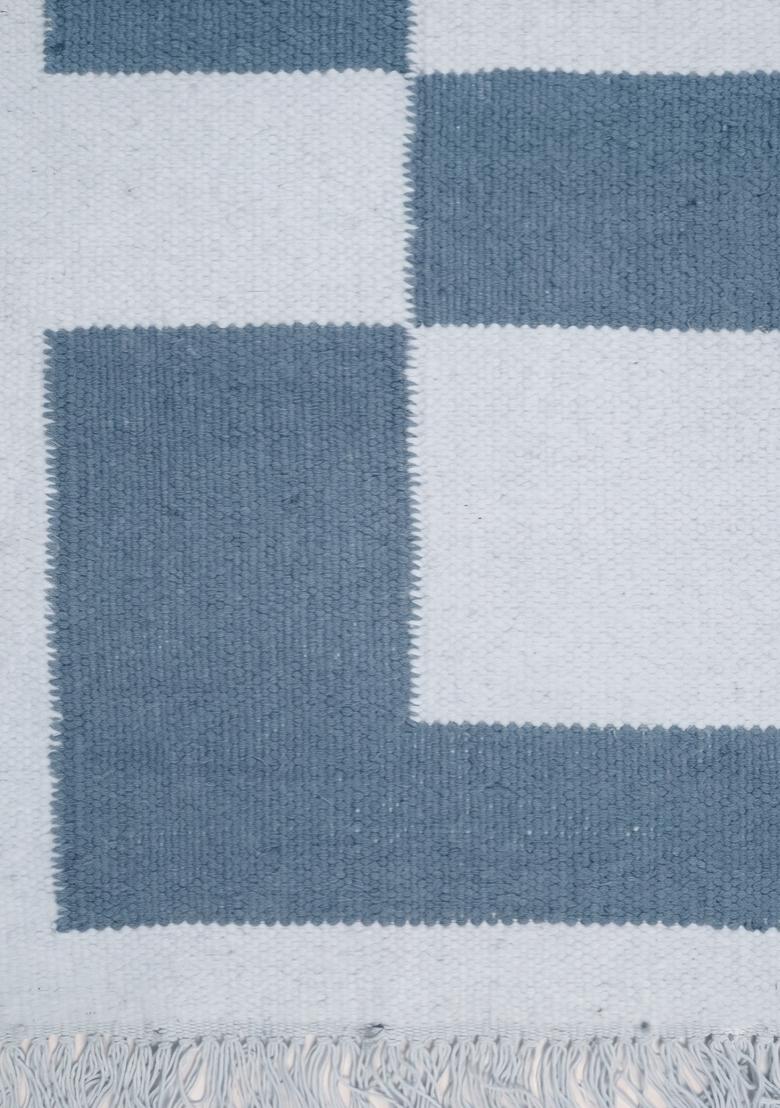 Saffron Rugs Flat Woven Slate Blue Checkered Contemporary Rectangular Wool Area Rug - Indya