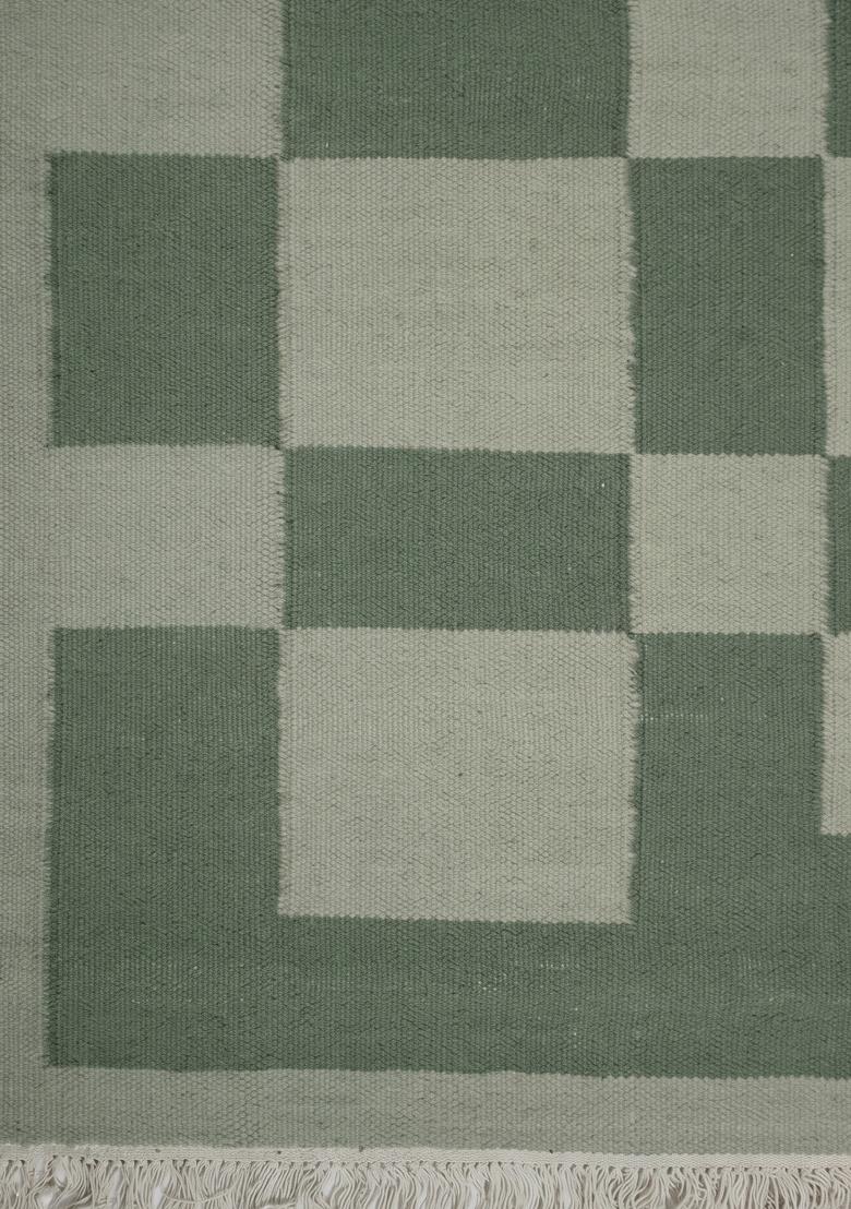 Saffron Rugs Flat Woven Sage Green Checkered Scandinavian Rectangular Wool Area Rug - Indya