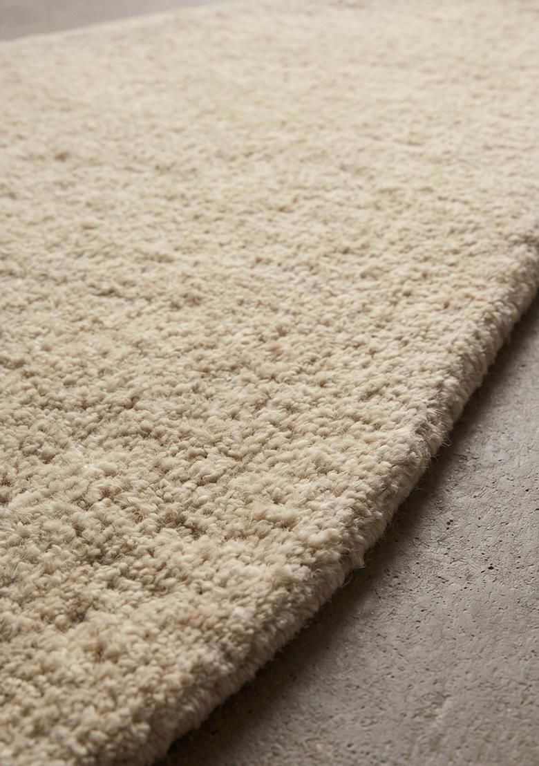 Saffron Rugs Hand Tufted Cream Solid  Oblong Wool Area Rug - Indya