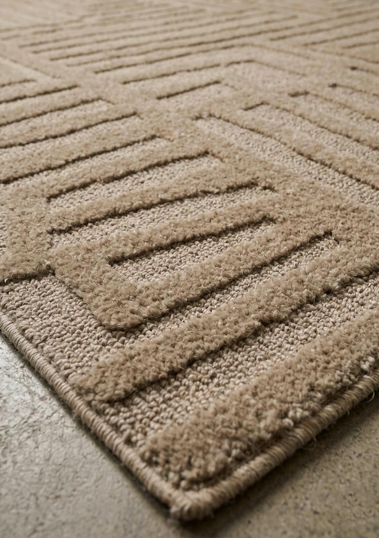 Saffron Rugs Hand Tufted Beige Geometric  Rectangular Wool Area Rug - Indya