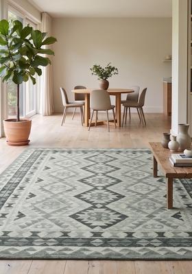 Saffron Rugs Hand Tufted Sage Grey Geometric  Rectangular Wool Area Rug