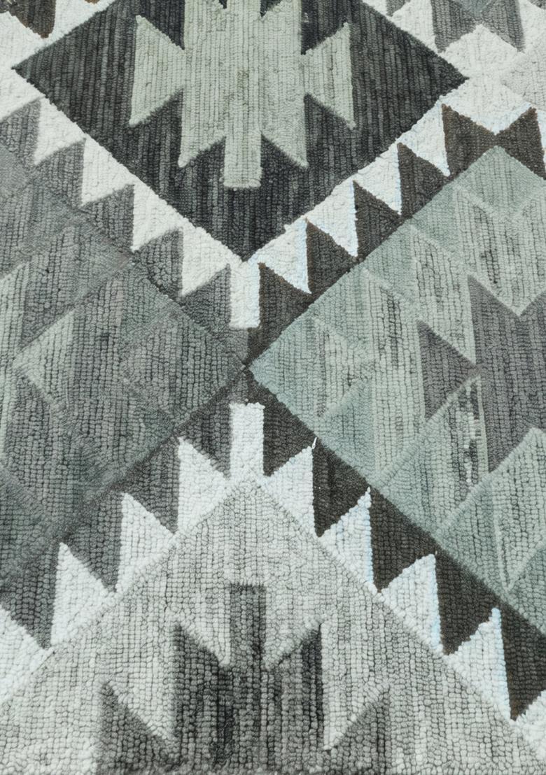 Saffron Rugs Hand Tufted Sage Green Geometric  Rectangular Wool Area Rug - Indya