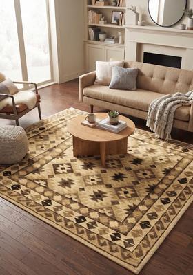 Saffron Rugs Hand Tufted Beige Gold Geometric  Rectangular Wool Area Rug