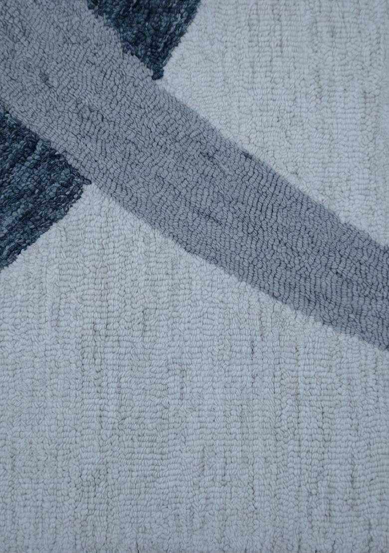 Saffron Rugs Hand Tufted Light Blue Grey Swirls  Rectangular Wool Area Rug - Indya