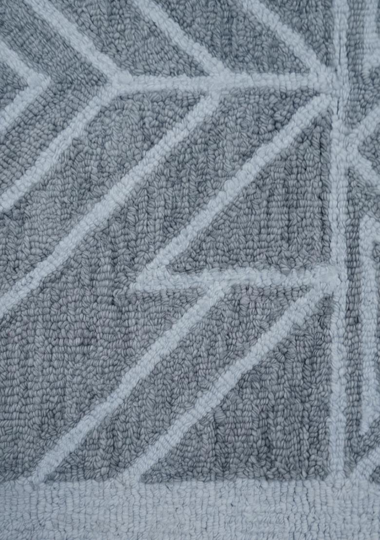 Saffron Rugs Hand Tufted Steel Blue Grey Geometric  Rectangular Wool Area Rug - Indya