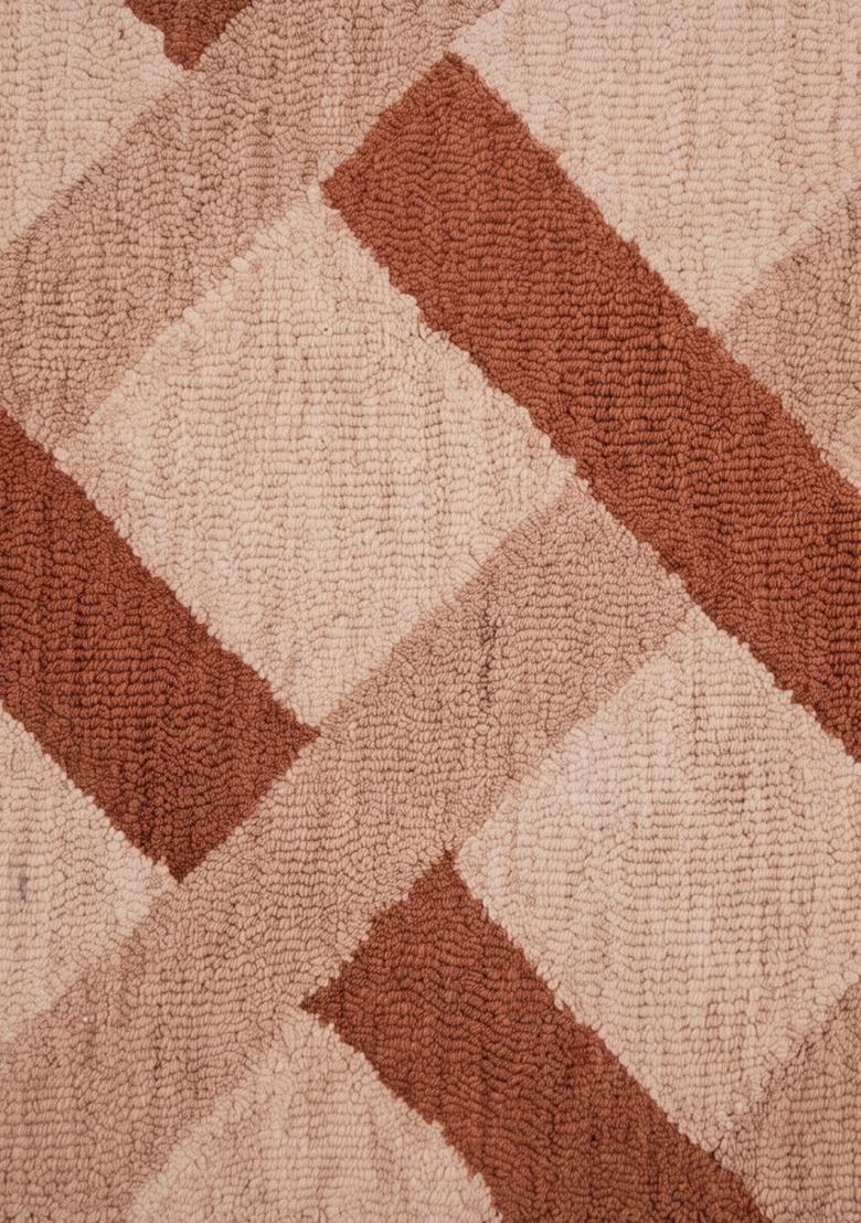 Saffron Rugs Hand Tufted Terracotta Beige Geometric  Rectangular Wool Area Rug - Indya