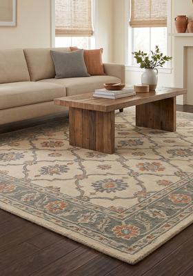 Saffron Rugs Hand Tufted Ivory Beige Floral  Rectangular Wool Area Rug