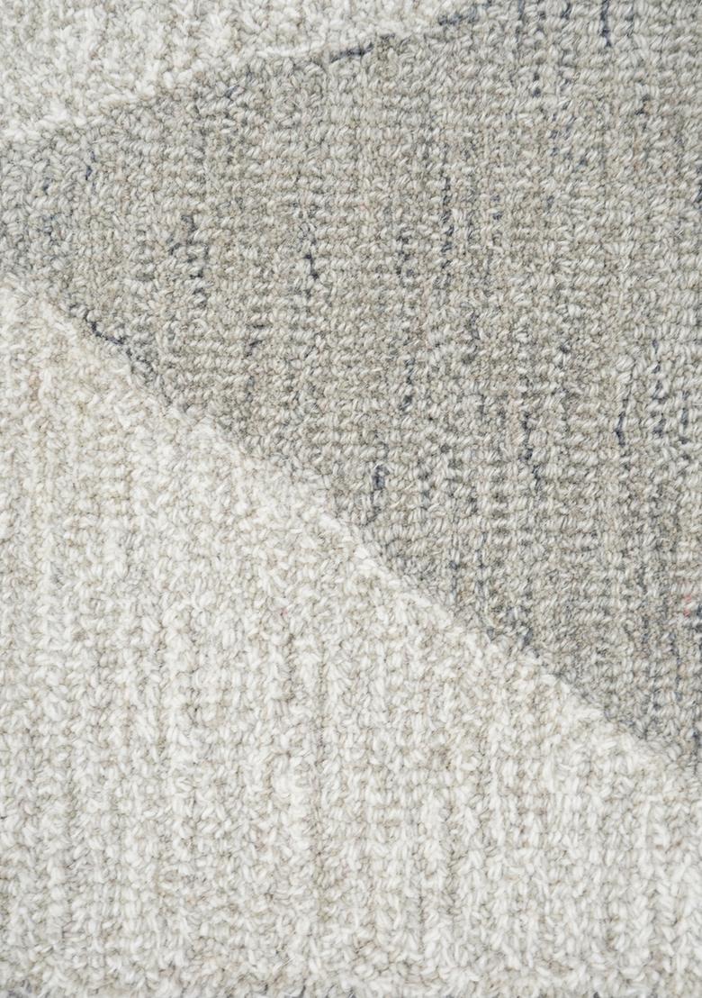 Saffron Rugs Hand Tufted Grey Cream Geometric  Rectangular Wool Area Rug - Indya