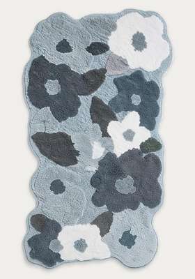 Saffron Rugs Hand Tufted Cotton Bath Mat | Light Blue Scalloped | Anti Slip Backing | Boho Floral Bathroom Rug