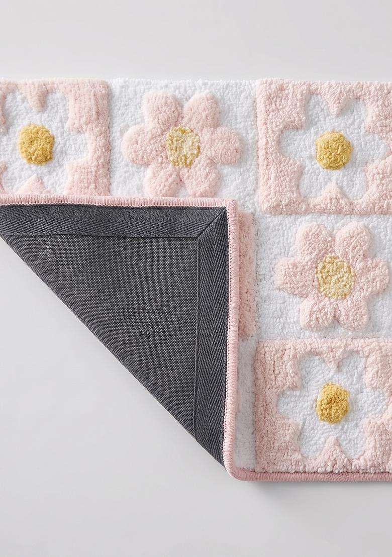 Saffron Rugs Hand Tufted Cotton Bath Mat | Pink and White Rectangular | Anti Slip Backing | Casual Floral Bathroom Rug - Indya