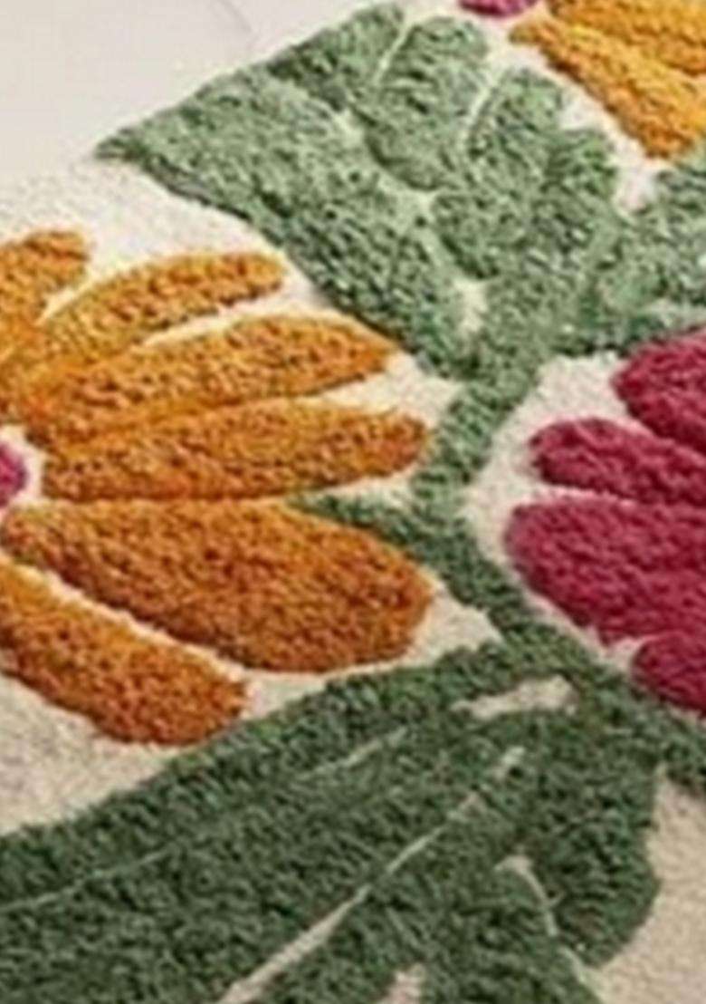 Saffron Rugs Hand Tufted Cotton Bath Mat | Multicolor Rectangular | Anti Slip Backing | Bohemian Floral Bathroom Rug - Indya