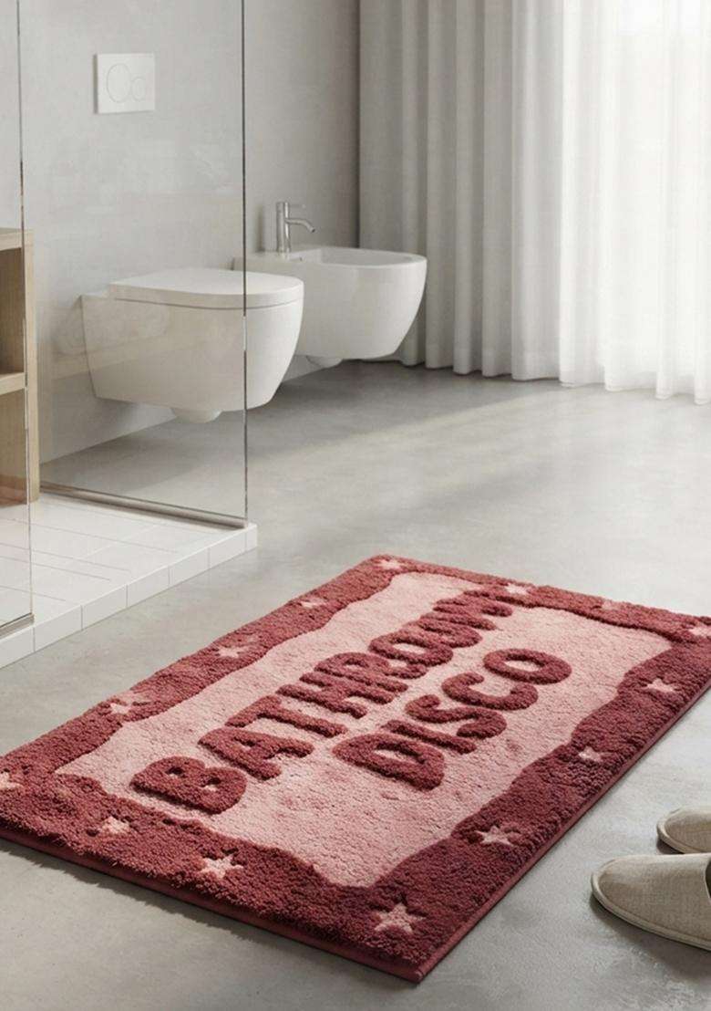Saffron Rugs Hand Tufted Cotton Bath Mat | Dusty Rose Pink Rectangular | Anti Slip Backing | Retro Typography BATHMATS Bathroom Rug - Indya