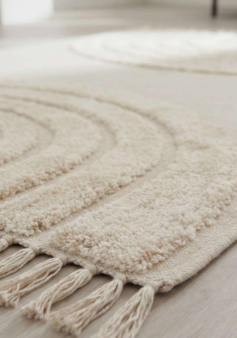Saffron Rugs Hand Tufted Cotton Bath Mat | Ivory Cream Rectangular | Anti Slip Backing | Boho Kids Mats Bathroom Rug - Indya