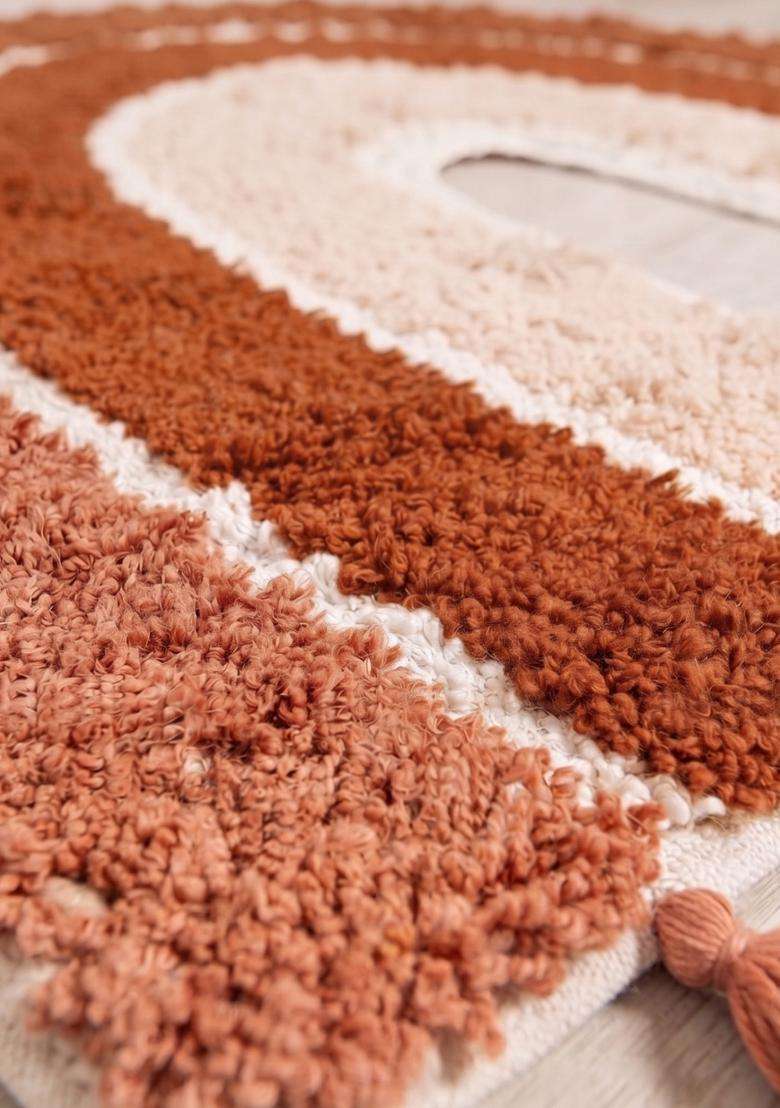 Saffron Rugs Hand Tufted Cotton Bath Mat | Terracotta Multicolor U Shape | Anti Slip Backing | Boho Kids Mats Bathroom Rug - Indya