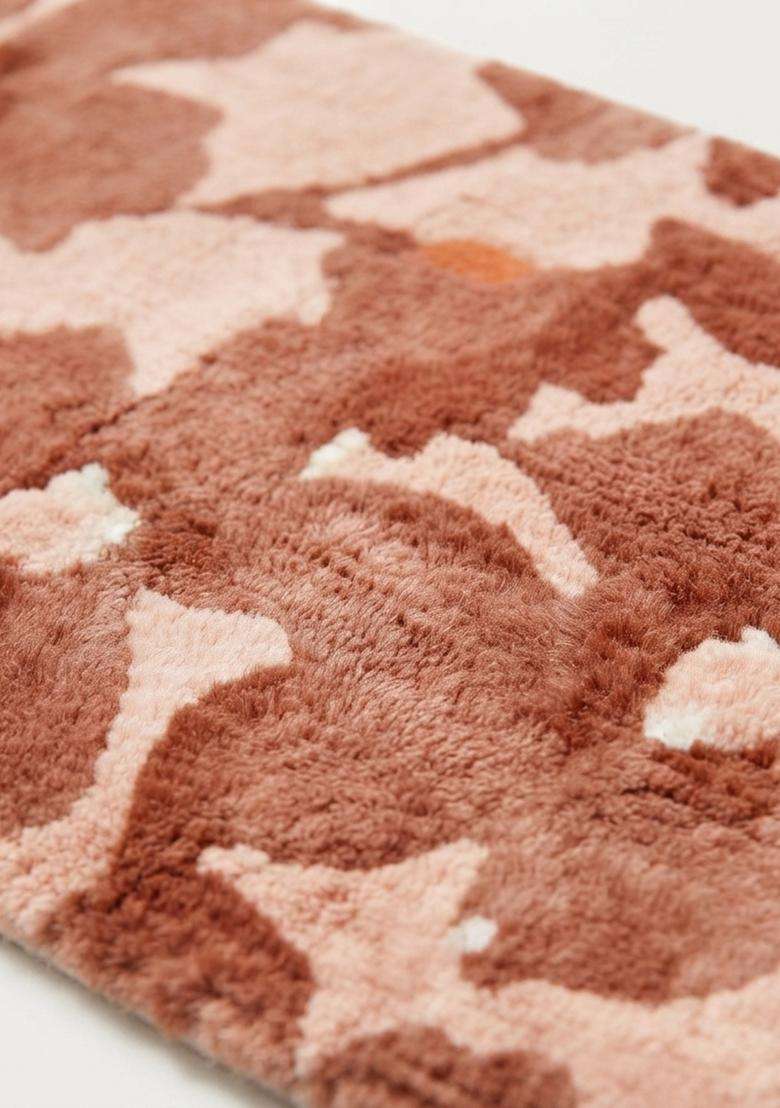 Saffron Rugs Hand Tufted Cotton Bath Mat | Terracotta Pink Rectangular | Anti Slip Backing | Contemporary Floral Bathroom Rug - Indya