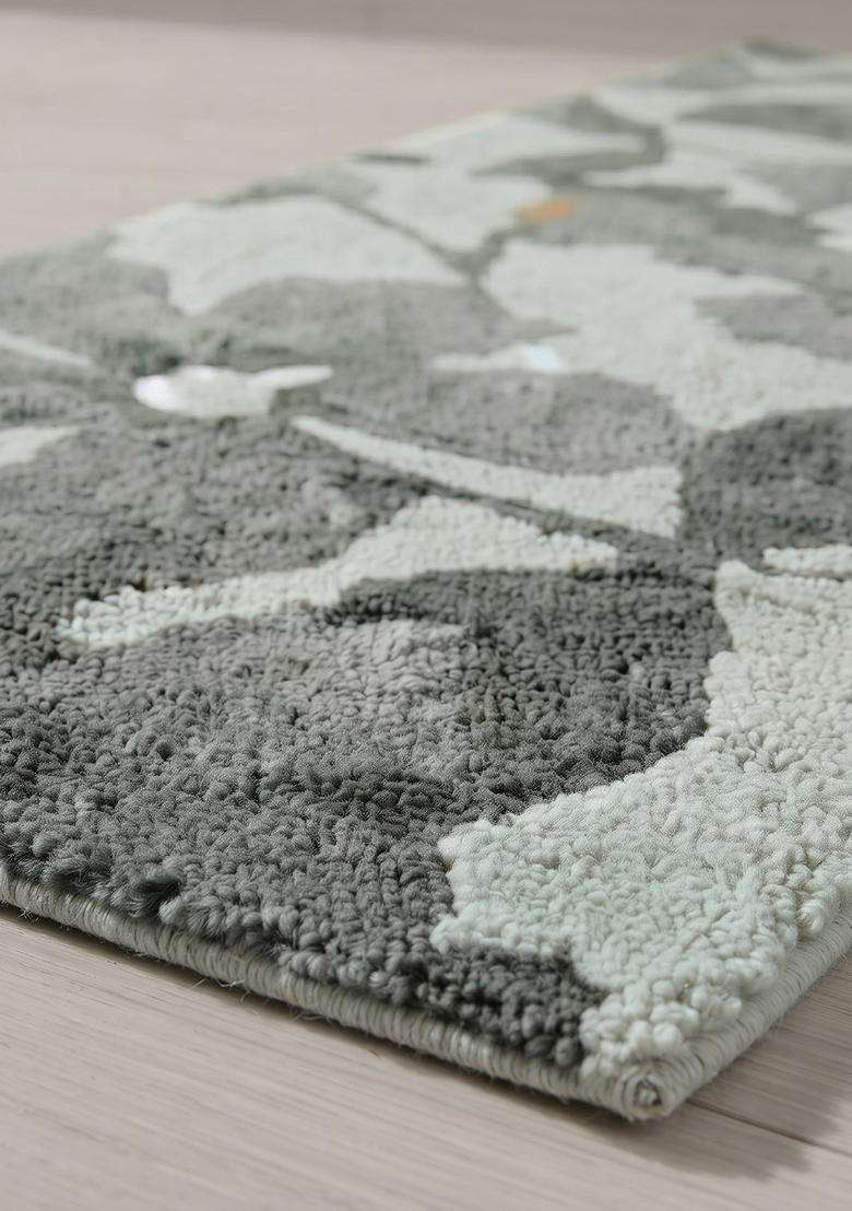 Saffron Rugs Hand Tufted Cotton Bath Mat | Grey White Floral Rectangular | Anti Slip Backing | Contemporary Floral Bathroom Rug - Indya