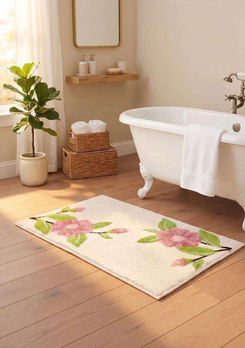 Saffron Rugs Hand Tufted Cotton Bath Mat | Cream Rectangular | Anti Slip Backing | Shabby Chic Floral Bathroom Rug - Indya