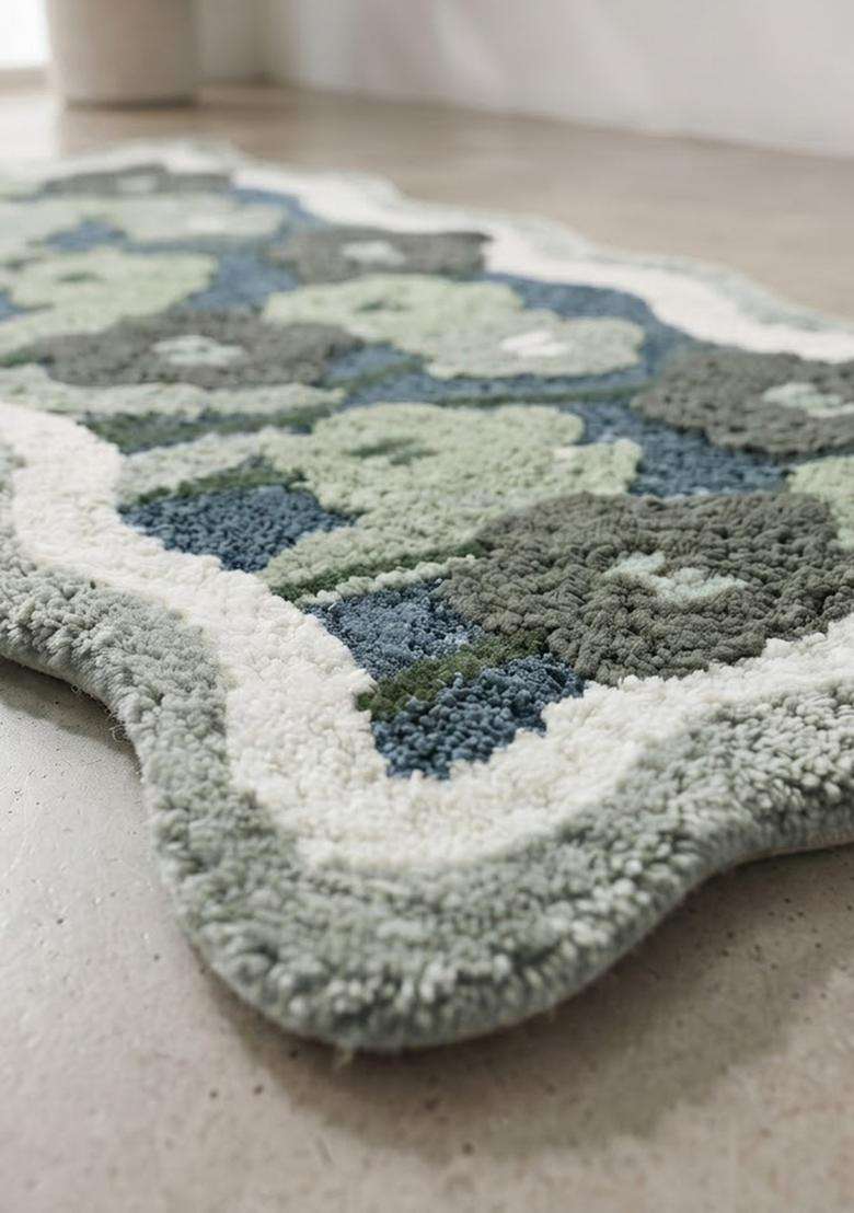Saffron Rugs Hand Tufted Cotton Bath Mat | Sage Green Grey Scalloped | Anti Slip Backing | Bohemian Floral Bathroom Rug - Indya