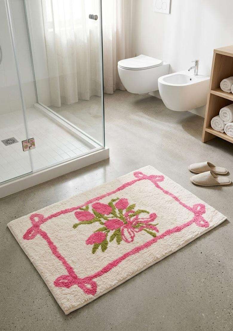 Saffron Rugs Hand Tufted Cotton Bath Mat | Cream Pink Rectangular | Anti Slip Backing | Shabby Chic Floral Bathroom Rug - Indya