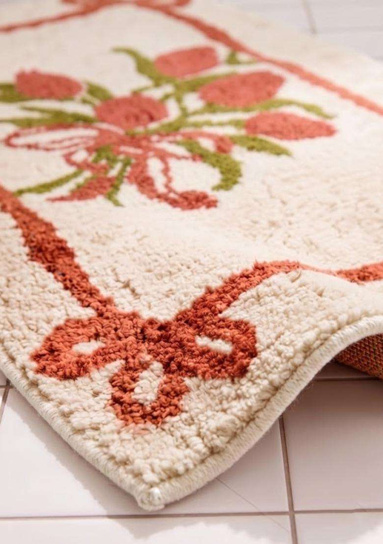 Saffron Rugs Hand Tufted Cotton Bath Mat | Cream Coral Rectangular | Anti Slip Backing | Shabby Chic Floral Bathroom Rug - Indya