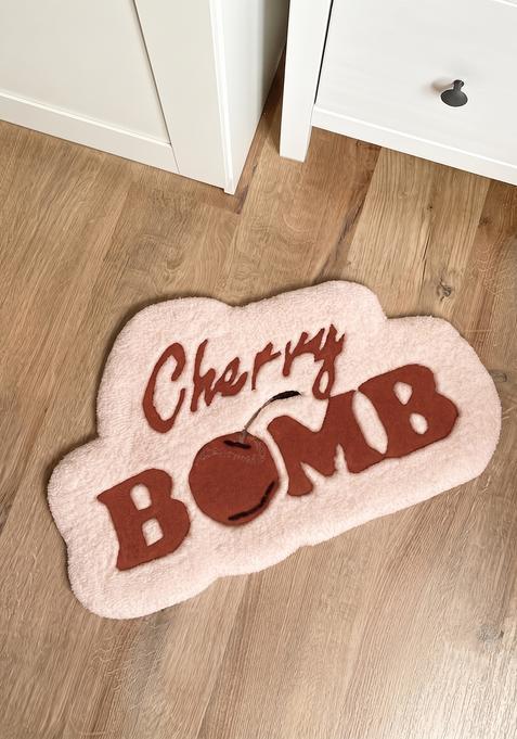 Saffron Rugs Hand Tufted Cotton Bath Mat | Light Pink Scalloped | Anti Slip Backing | Contemporary Typography BATHMATS Bathroom Rug