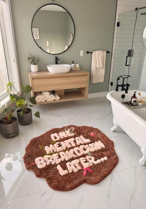 Saffron Rugs Hand Tufted Cotton Bath Mat | Brown Rust Scalloped | Anti Slip Backing | Eclectic Typography BATHMATS Bathroom Rug