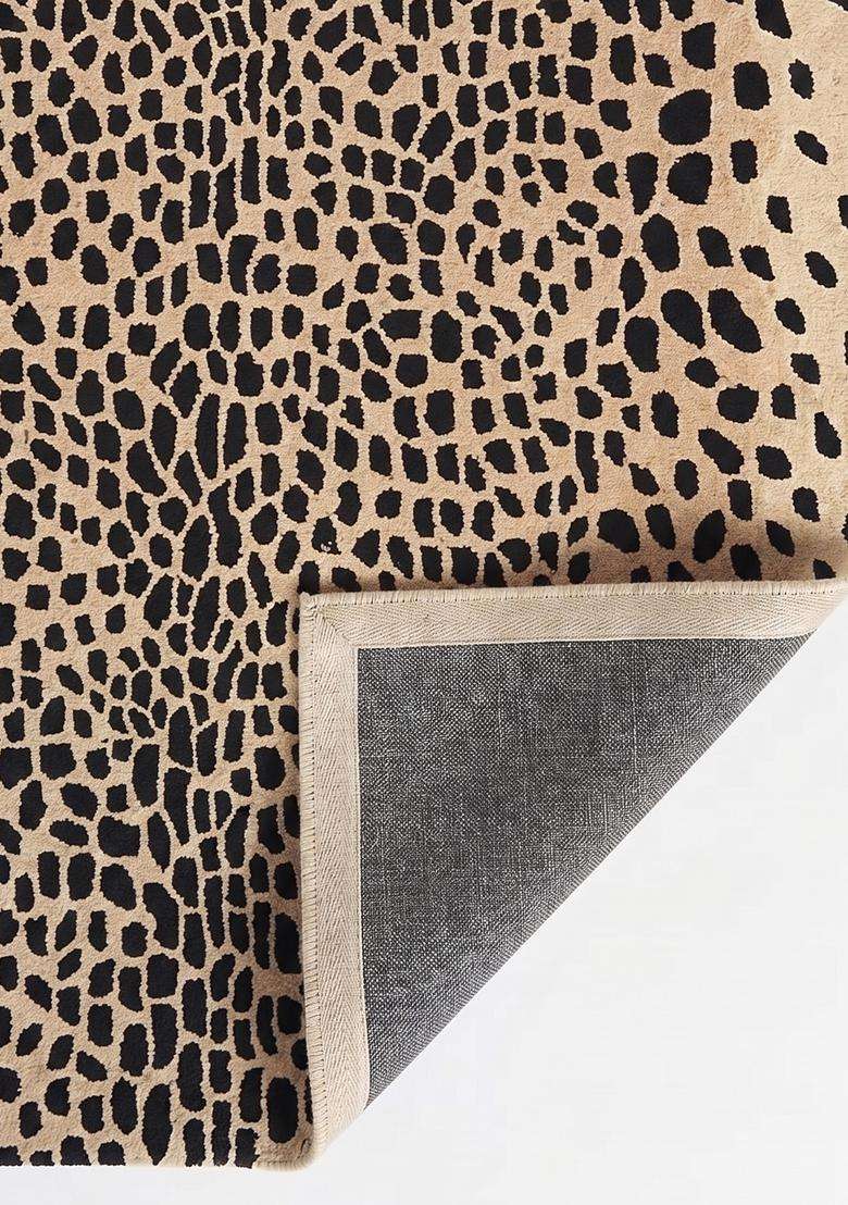 100% Wool Handmade Beige Black Rug | Bohemian Animal Print Carpet With Cotton Backing For Living Room - Indya