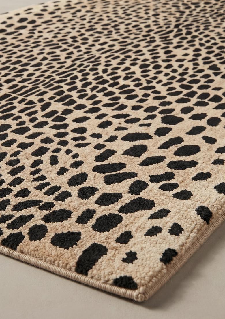 Saffron Rugs Hand Tufted 100% Wool Area Rug | Beige Black Rectangular Rug | Cotton Backing | Bohemian Animal Print Carpet for Living Room - Indya
