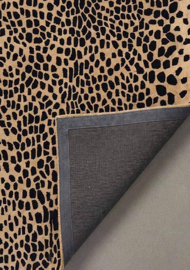 100% Wool Handmade Tan Beige Rug | Contemporary Animal Print Carpet With Cotton Backing For Living Room - Indya
