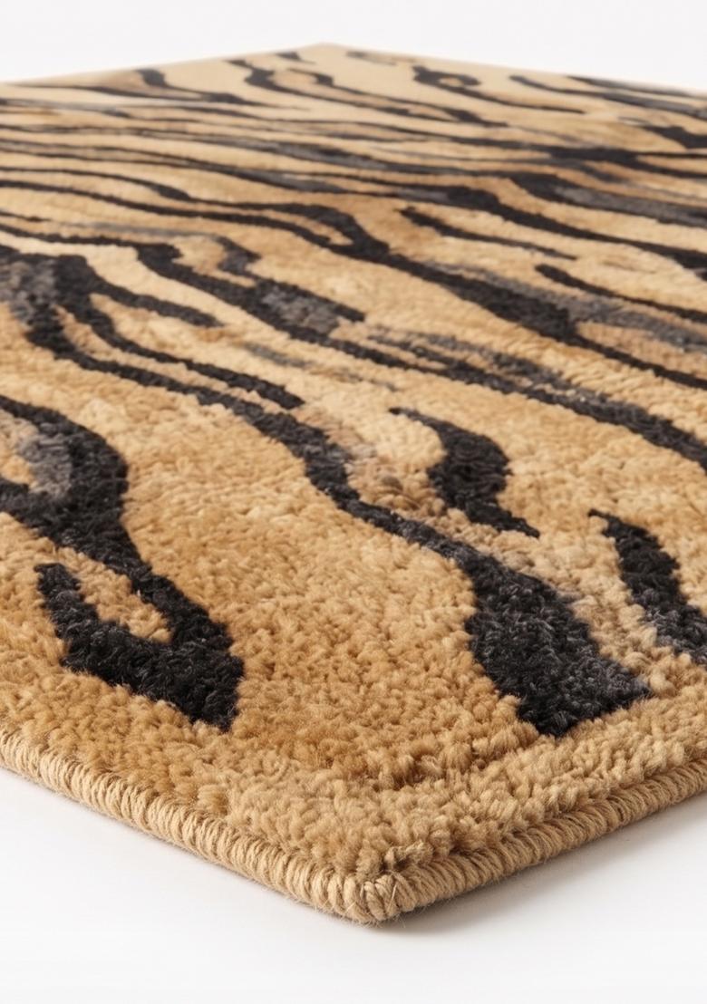 Saffron Rugs Hand Tufted 100% Wool Area Rug | Golden Tan Rectangular Rug | Cotton Backing | Contemporary Animal Print Carpet for Living Room - Indya