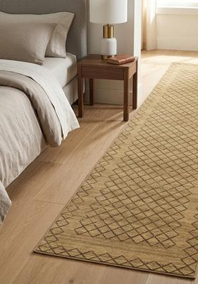 Saffron Rugs Wool Tufted Machine Washable Runner | Water Repellent Non Slip | Golden Tan Beige Transitional Trellis for Kitchen Bedroom Living Room Hallway