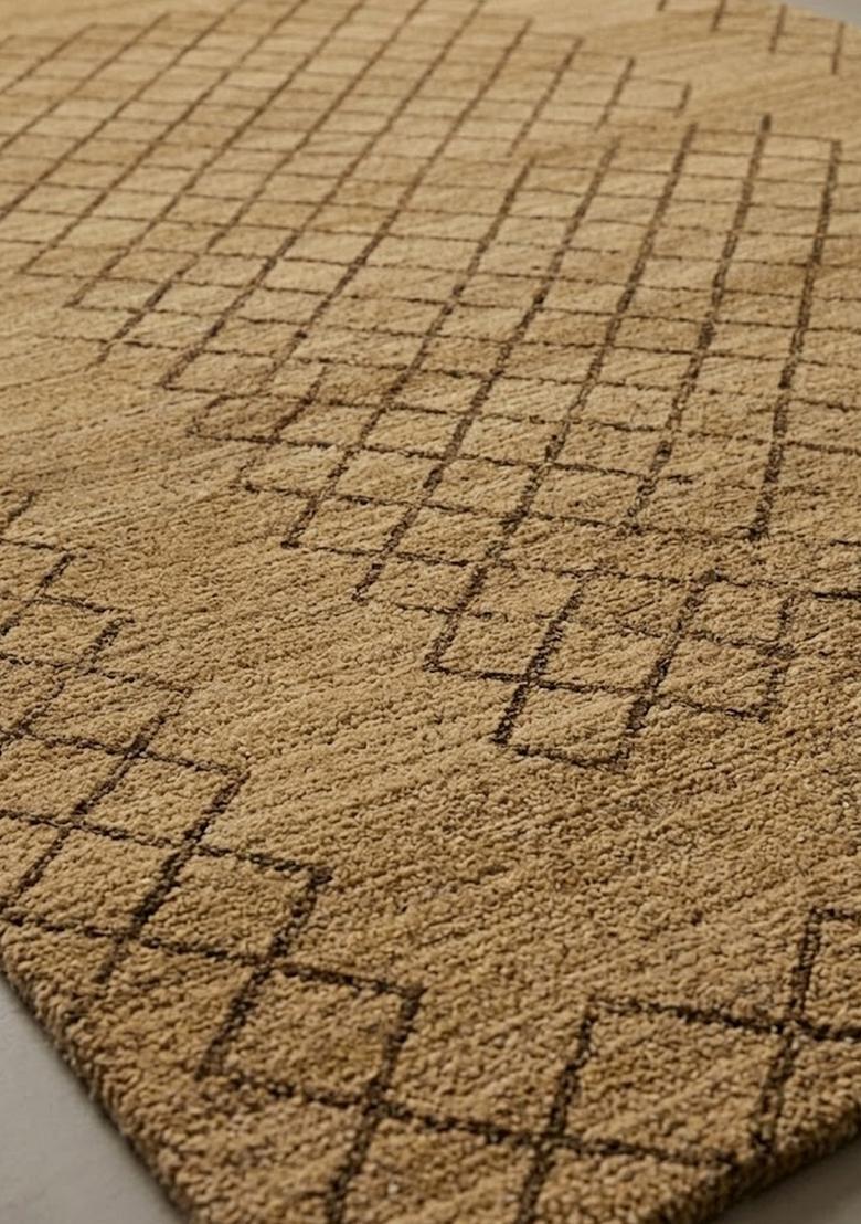 Saffron Rugs Wool Tufted Machine Washable Runner | Water Repellent Non Slip | Golden Tan Beige Transitional Trellis for Kitchen Bedroom Living Room Hallway - Indya