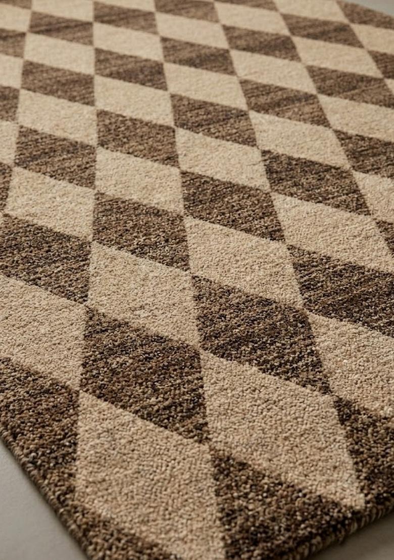 Saffron Rugs Wool Tufted Machine Washable Runner | Water Repellent Non Slip | Brown Beige Transitional Argyle for Kitchen Bedroom Living Room Hallway - Indya