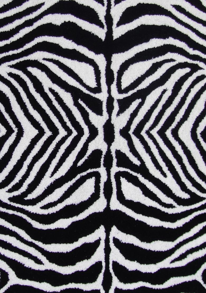 Saffron Rugs Hand-Tufted 80% Wool Rectangular Rug | Black and White | Cotton Backing | Contemporary Animal Print - Indya
