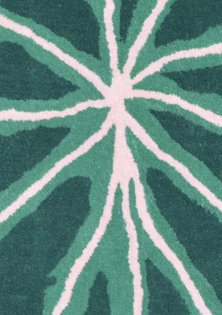 Saffron Rugs Hand-Tufted 80% Wool Leaf Rug | Dark Green | Cotton Backing | Bohemian Leaf - Indya