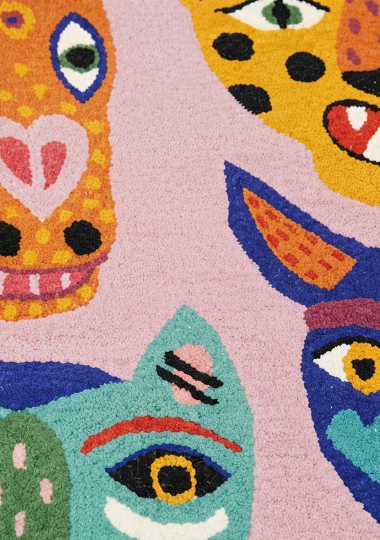 Saffron Rugs Hand-Tufted 80% Wool Rectangular Rug | Pink | Cotton Backing | Casual Animal Print - Indya