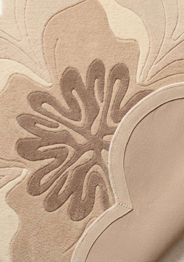 Saffron Rugs Beige Contemporary Floral Hand Tufted Wool Round Rug - Indya